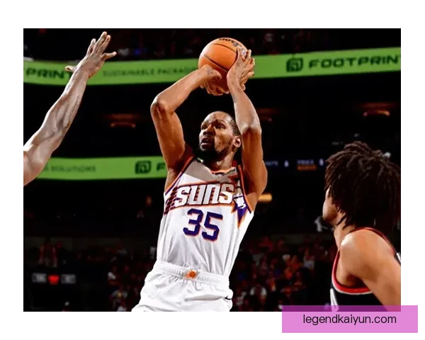 布莱顿进攻火力全开，状态回暖备受关注