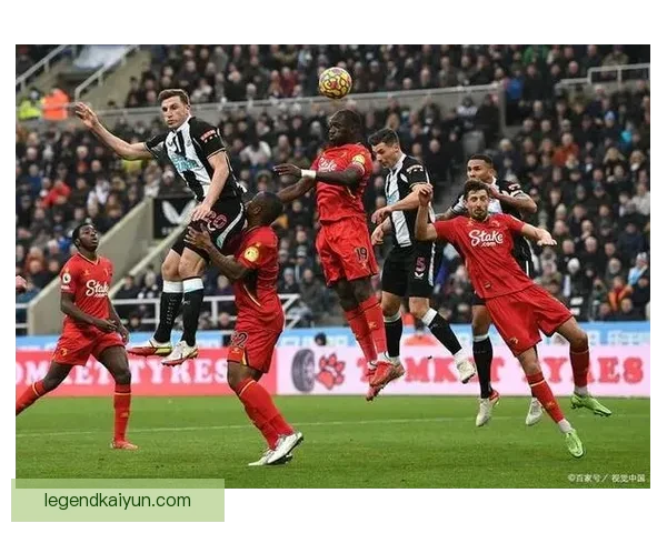 南安普顿在联赛杯中状态回暖，持续提升竞争力。