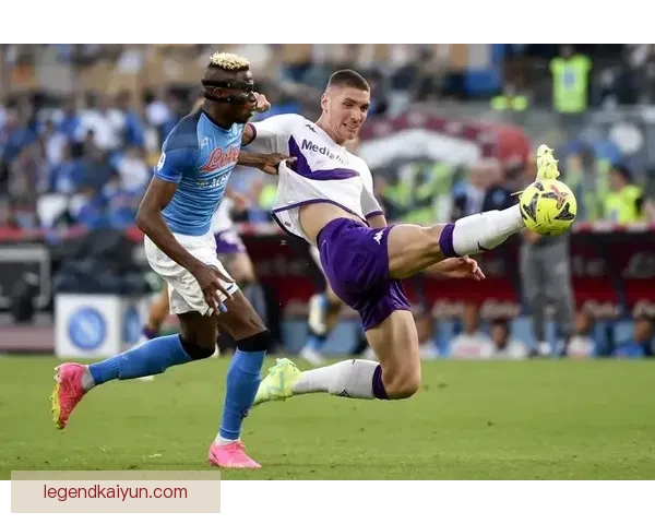 图赫尔在英超的执教经验逐渐显露出独特的战术风格与适应能力